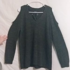 Torrid Hunter Green off the shoulder Sweater Size1